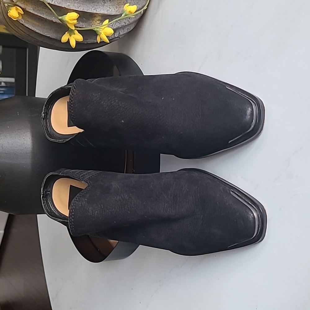 Dolce Vita Black Suede Pointed Toe Mules